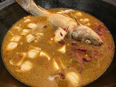 -粘豆包铁锅炖二部(温泉街店)