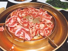 -猪啊牛呀羊啊铜盘烤肉(正大广场店)