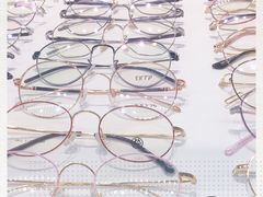 -三叶眼镜城批发市场(上海火车站店)