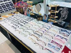 -简·爱眼镜(赛隆眼镜广场店)
