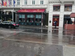 门面-Cafe Sacher(WIEN)