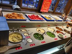 自助调料区-叉叉裤鲜火锅(空港新城店)