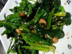 -狼遇见羊烧烤·现穿现烤(旧宫店)
