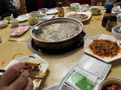 -东巴谷野生菌火锅餐厅