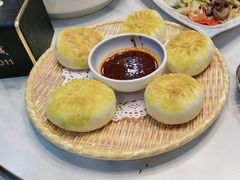 -三江源美食城