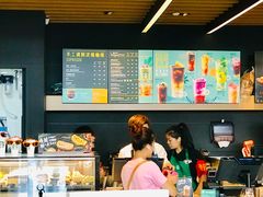 -星巴克(广州南站A18检票口楼上)