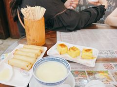 -周大娘牛乳(旧寨古村总店)