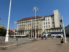 -耶拉契奇总督广场