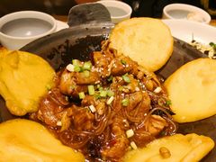 金饼地锅鸡-掌柜的店·河南菜(新天地店)