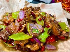 -依呀呀ktv烧烤小串(中山西路店)