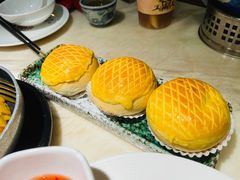 酥皮水牛奶菠萝包-陶陶居酒家(SM二期购物广场店)