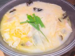 -蜜桃餐厅·伴山(绿宝广场店)