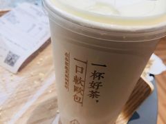 -奈雪的茶(青岛卓悦里INTOWN店)