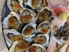 -蚝哥花姐湛江烤生蚝(美丽湾市场店)