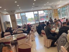 -迎宾楼(解放西街店)