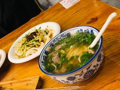 -嘻小北·兰州清汤牛肉面(太平洋森活天地店)