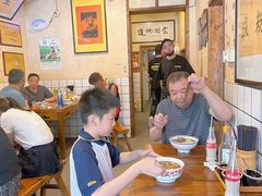 -矮子粉店1985·长沙米粉(湘春路店)