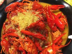 金汤蒜泥龙虾-香满锅老北京羊蝎子火锅·家常菜(新街口店)