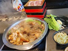-牛武士寿喜烧·和牛火锅自助(全球首店)