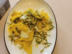 -八府香鸭·啫啫煲(华山路店)