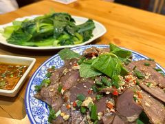 -蜗牛小馆醉乡民谣云南菜(惠新西里店)