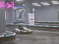 -e赛道卡丁车
