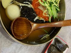 -服务大楼冷面(延大店)