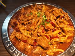 -胖哥俩肉蟹煲(济南世茂国际广场店)