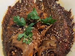 老北京酥鱼-八珍饺子·烤鸭·家常菜