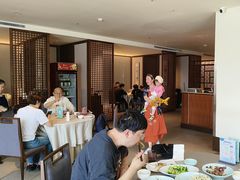 -静之湖湖畔餐厅