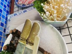 -山悦里 山野·鲜火锅(罗斯福广场店)