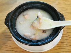 鱼片粥-汕头君华海逸酒店·鸿桃轩中餐厅