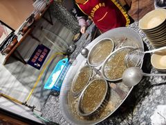 -谢老五跷脚牛肉·非遗传承店