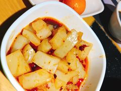 -洪氏嗨捞·广东猪肚鸡·椰子鸡火锅(西咸万象城店)
