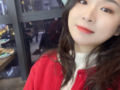 -ME觅妆·定制美妆·彩妆私教(菱角湖店)