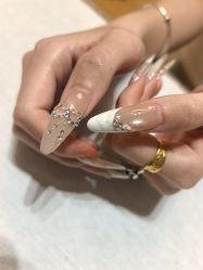 -LynLyn琳林美甲美睫