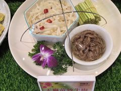 -刘胖子家常菜·蹄花焖藕(中南店)