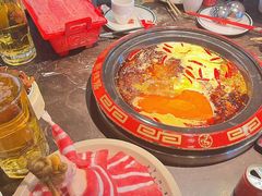 -蜀辣居鲜货老火锅(双流万达店)