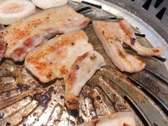 极品加厚五花肉-木槿花韩式炭烤·熟成肉工坊(孙文东路店)
