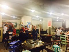 大堂-邓莽子老火锅(中兴路总店)