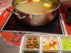 -潮牛海记•潮汕牛肉火锅•醉鸡煲•粿条汤(通北路店)