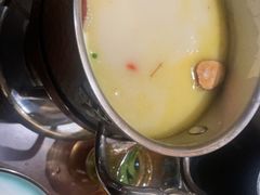 -余欢领鲜火锅(新街口店)