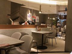 -必胜客(威高广场店)