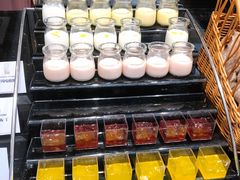 -东方红海鲜百汇(国际大厦店)