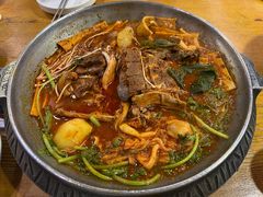 -喇喇排骨火锅·传统韩式脊骨汤(望京西园总店)