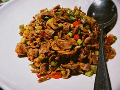 -佬湘楼·27年湘菜(天河都市广场店)