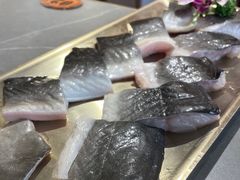 -围炉肉舍丹东海鲜烤肉·烤活鳗(步行街店)