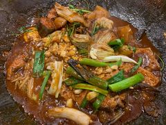-小火炕铁锅炖鱼