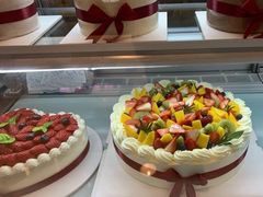 -花花卷卷·鲜食蛋糕(静安久光百货店)