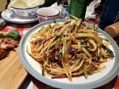 -老郑家东北春饼(龙悦居店)